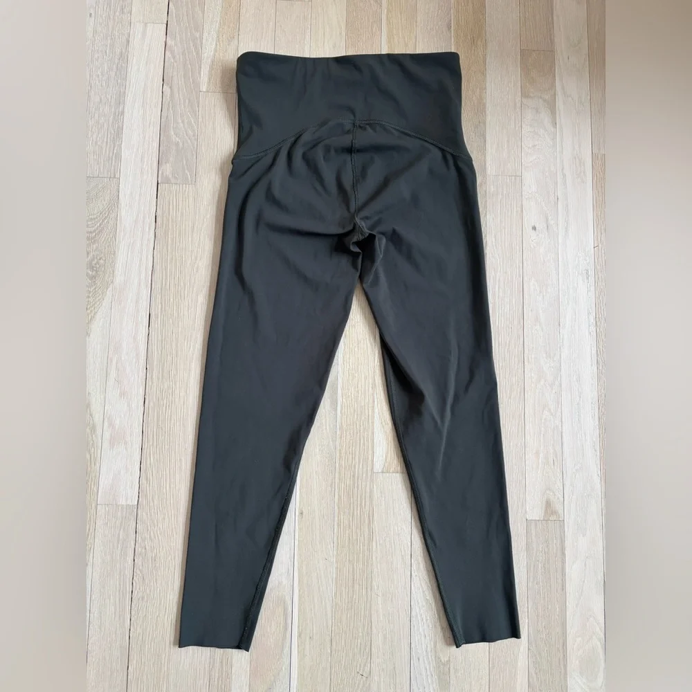 Spanx Booty Boost 7/8 Leggings - Picture 3 of 4